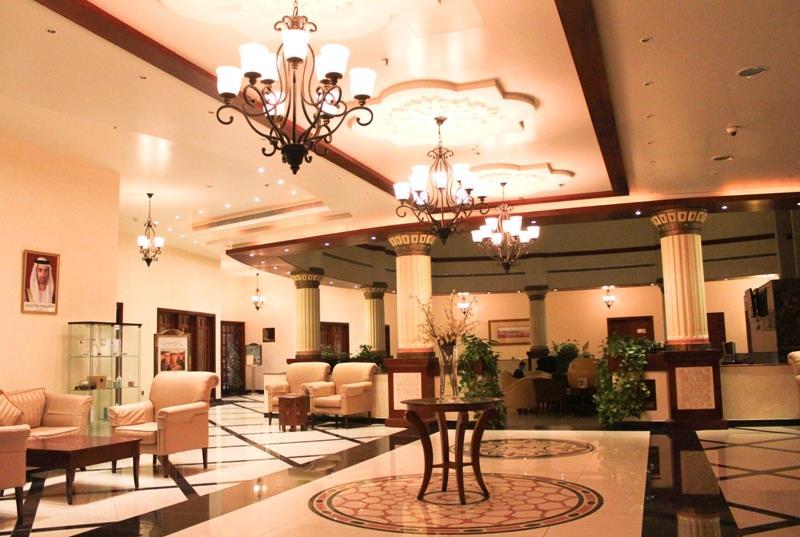 Golden Tulip Khatt Springs Resort & Spa Ras al-Khaimah Exterior foto